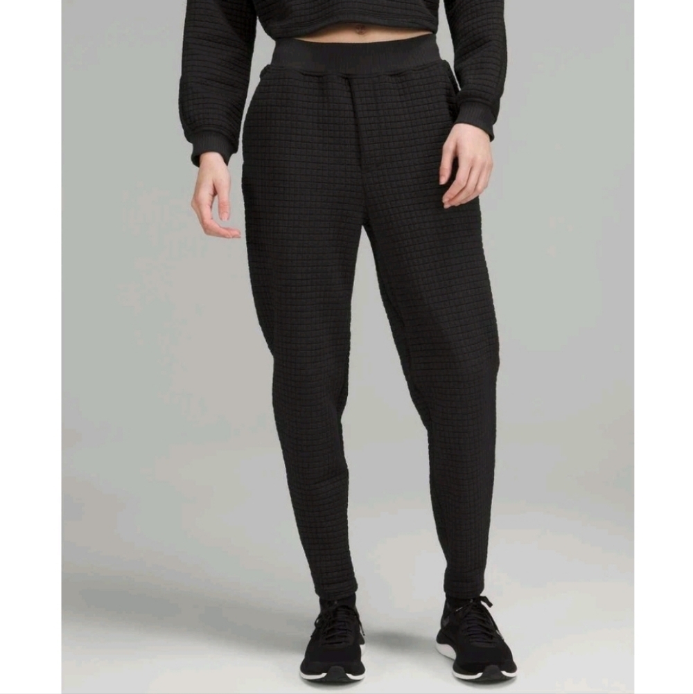 NWT Lululemon Lab Black Textured Grid High-Rise Jogger 28" Women's Size 14
